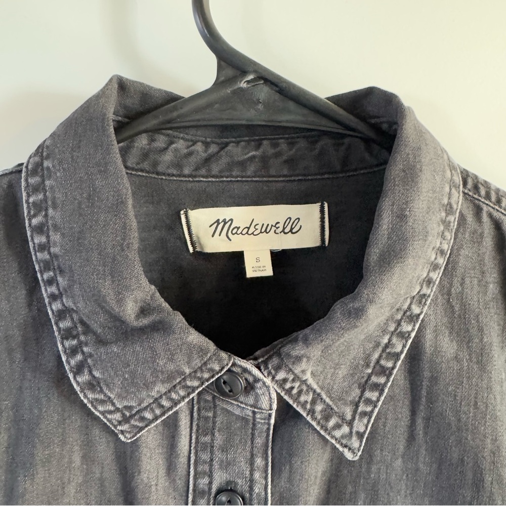 Madewell denim black long sleeve collared button up